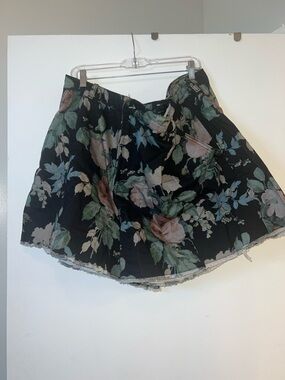 Black denim Floral A-Line ahorts